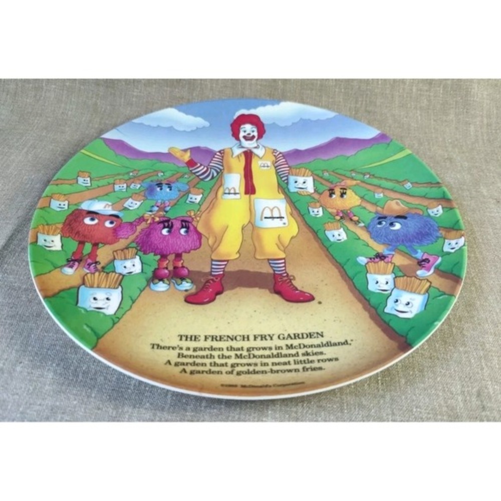 VINTAGE! 1989‎ McDonald's Plate-The French Fry Garden